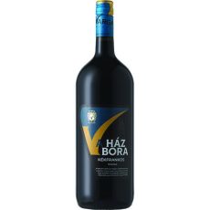 VARGA Ház Bora Kékfrankos FÉLÉDES vörösbor 1.5 VARGA Ház Bora Kékfrankos FÉLÉDES vörösbor 1.5